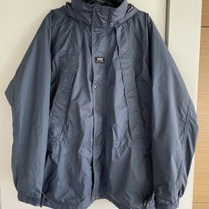 Men’s XL Helly Hansen Rain Jacket w/hood
